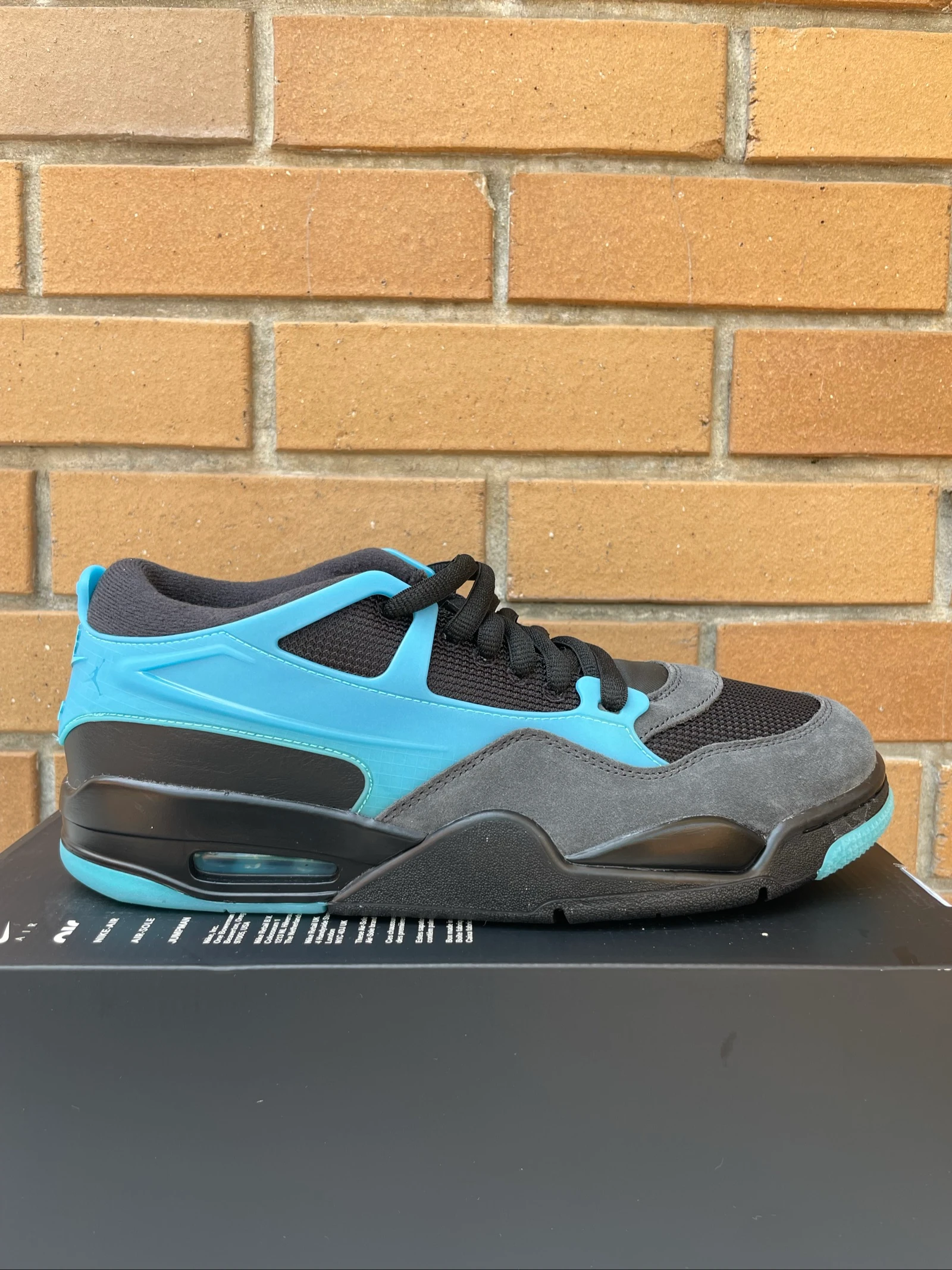 Nike Air Jordan 4 RM
